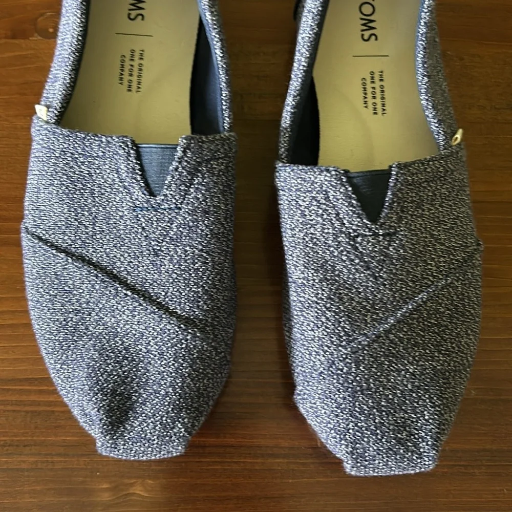 Ladies Toms Navy Classic Shoes - Picture 6 of 13